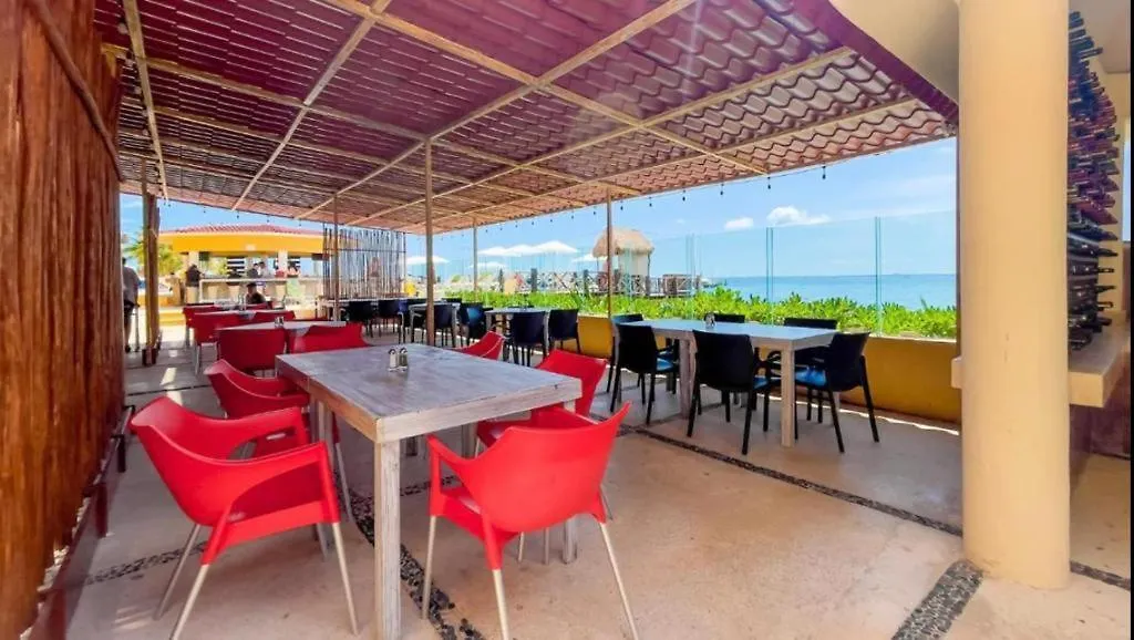 Condohotel Con Acceso A La Playa Cancún 0*,